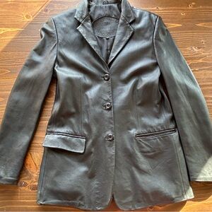 Elegant Black Leather Blazer for Women
